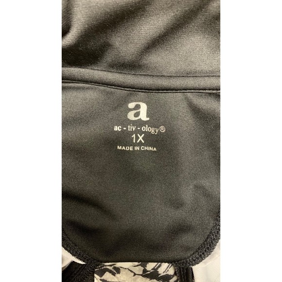 Activology Women’s Snake Print Athletic Jacket Size 1X - Picture 7 of 8